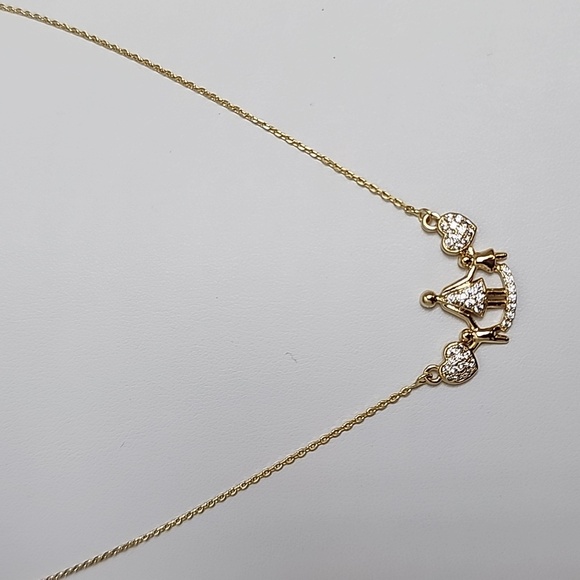 Elegant Gold Plated Necklace with Heart Accents - Picture 3 of 4